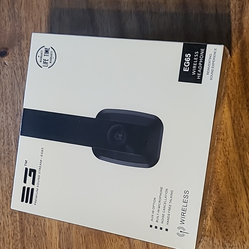 EG65 wireless Premium Sound Bluetooth heaphones